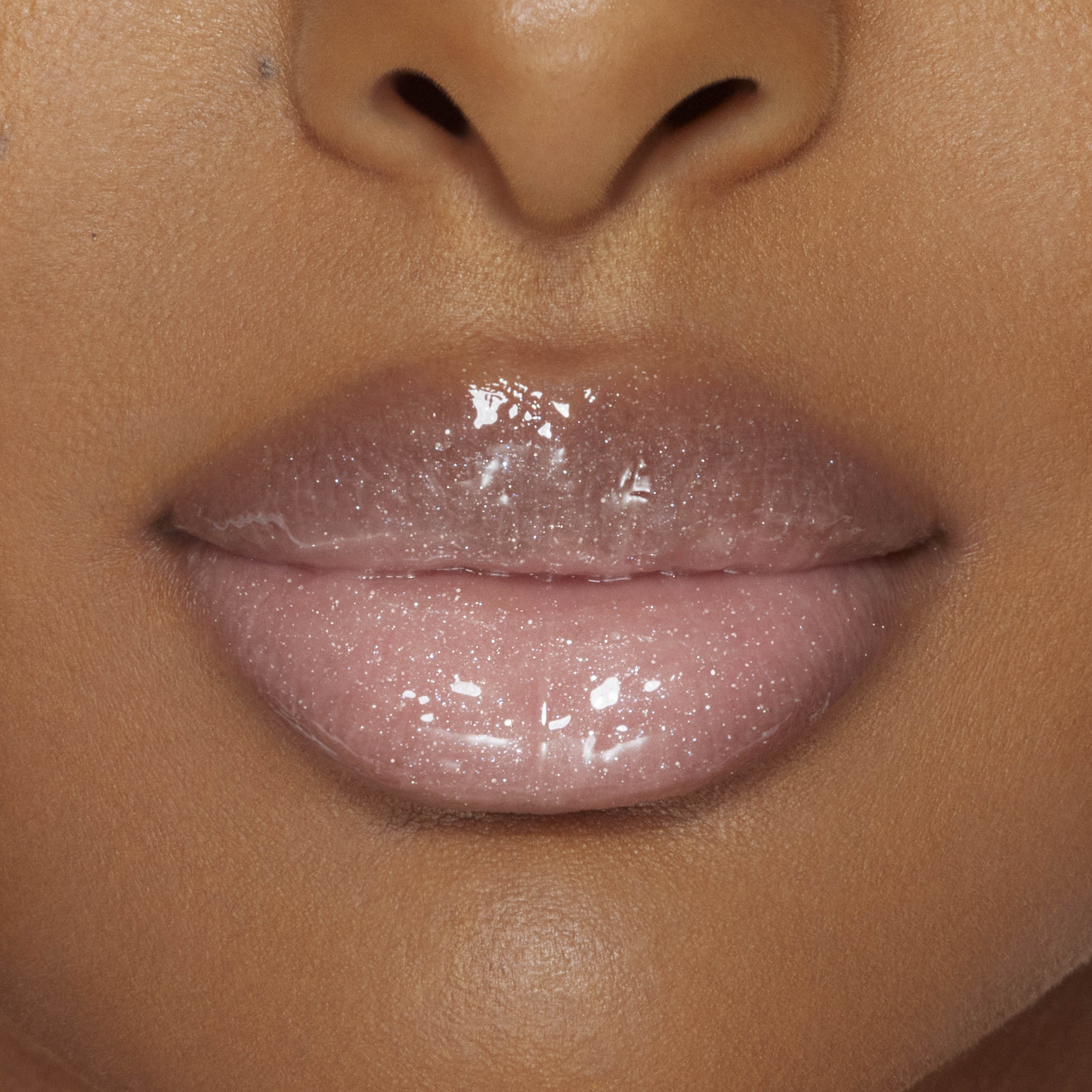 Plumping Gloss for fyldigere, ultra-skinnende våt leppe-look