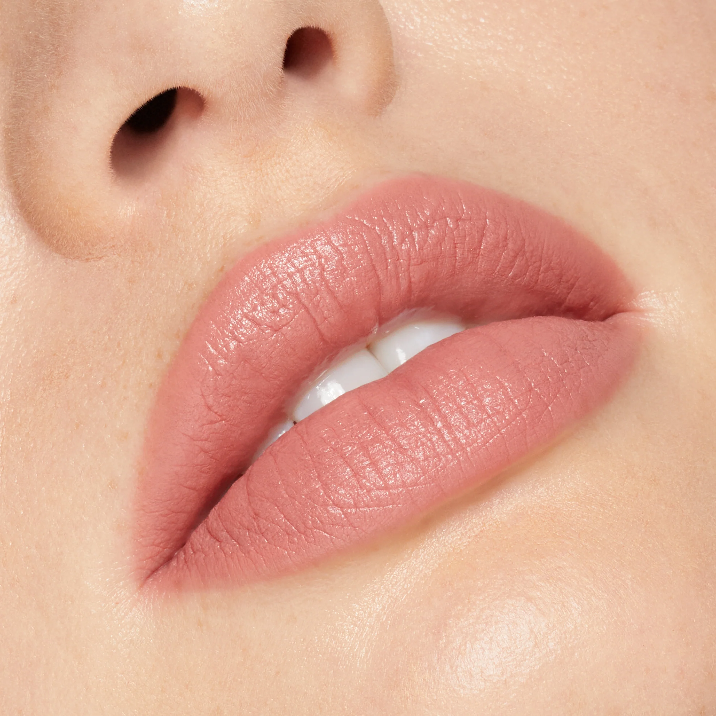 Crème Lipstick with Satin Sheen Finish