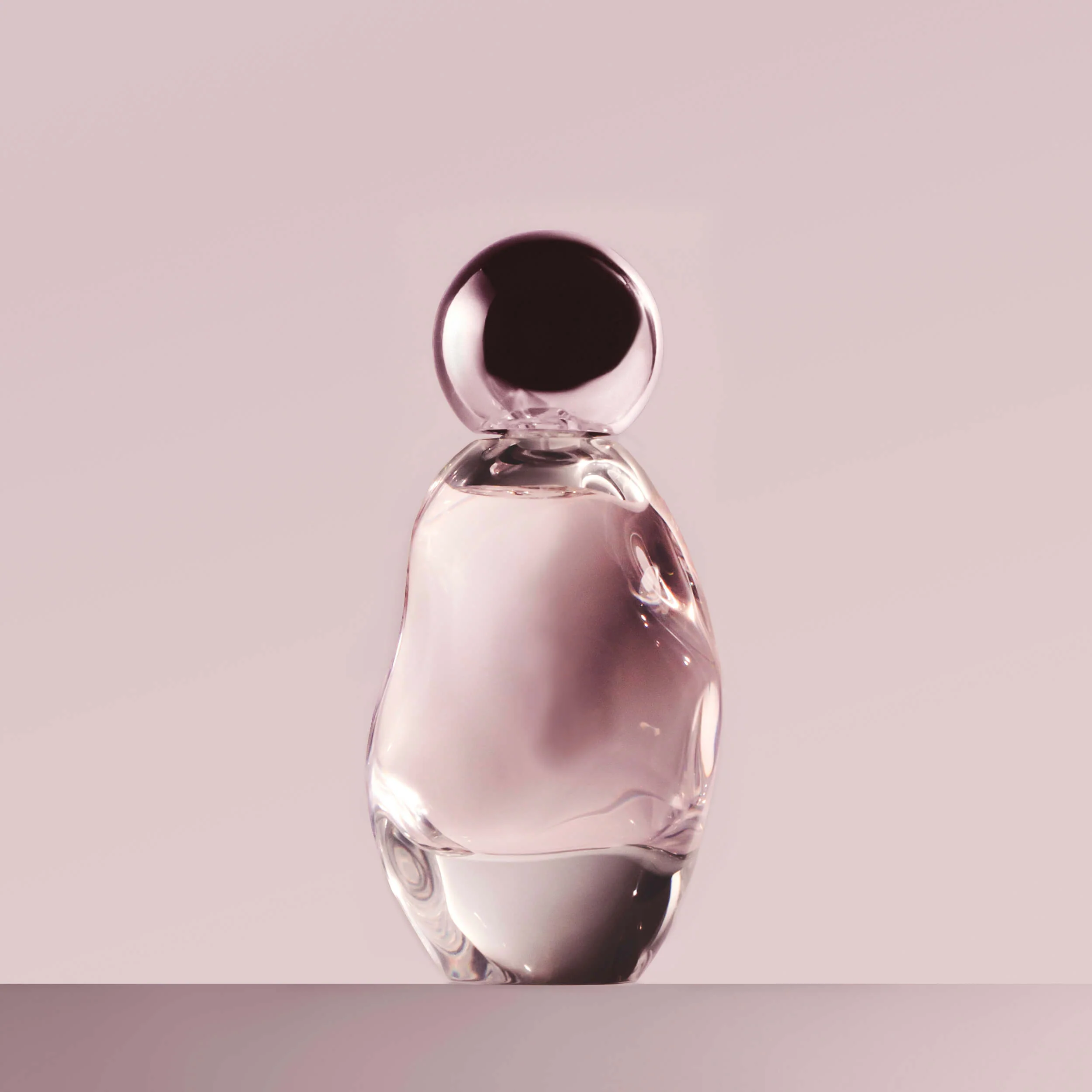 Cosmic Kylie Jenner Eau de Parfum med ambrablommig doft