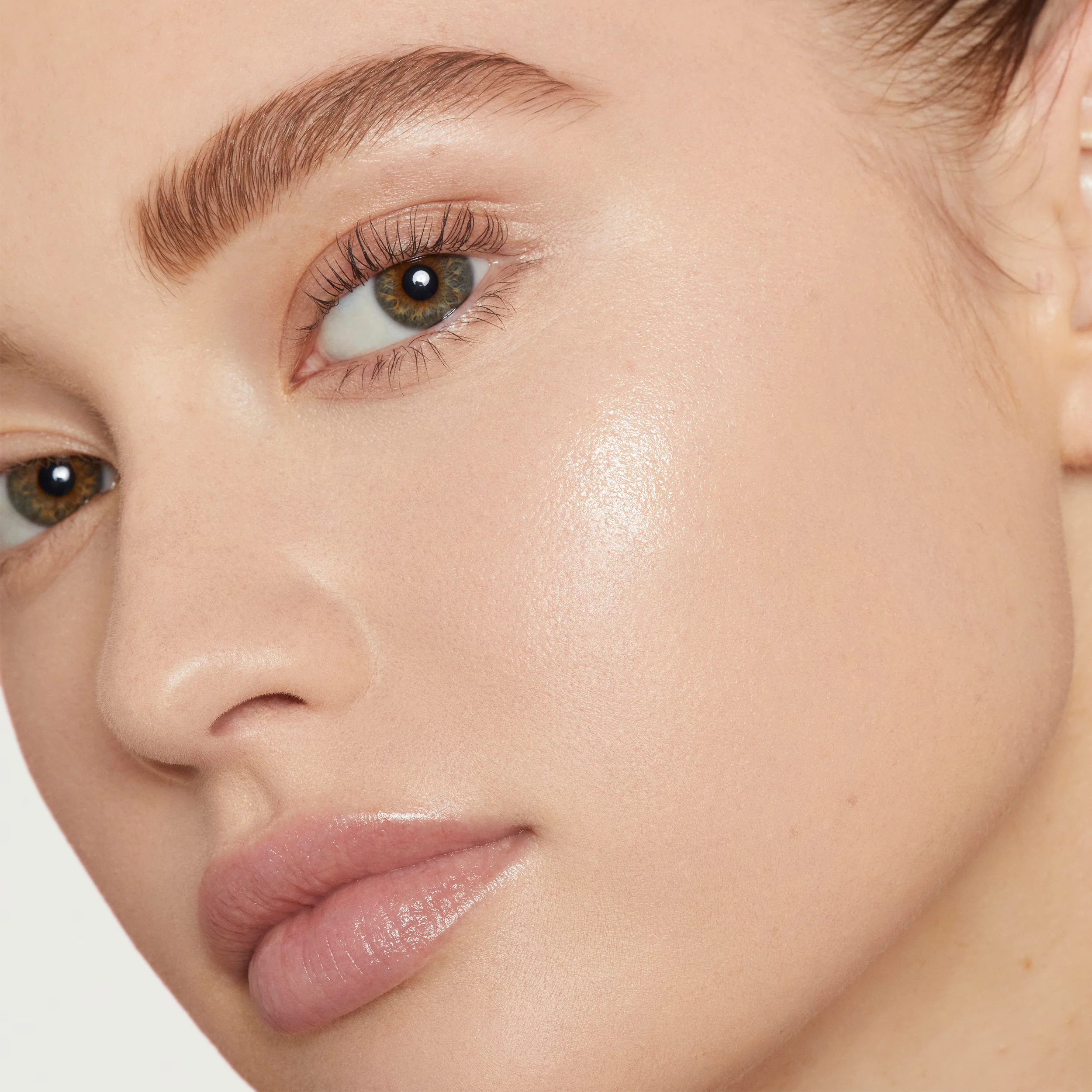 Limited-Edition Lip & Cheek Glow Balm with Radiant Satin Finish