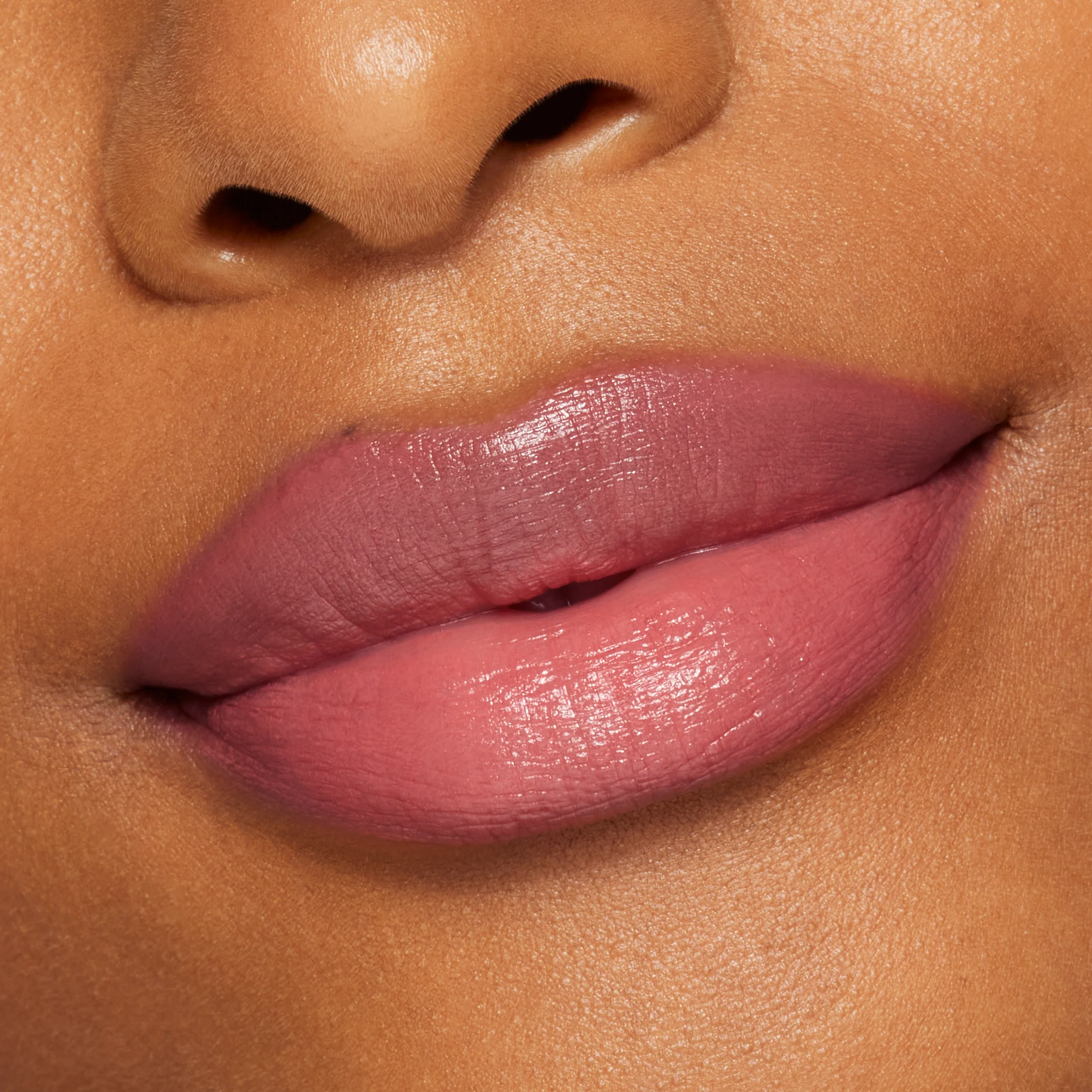 Crème Lipstick with Satin Sheen Finish