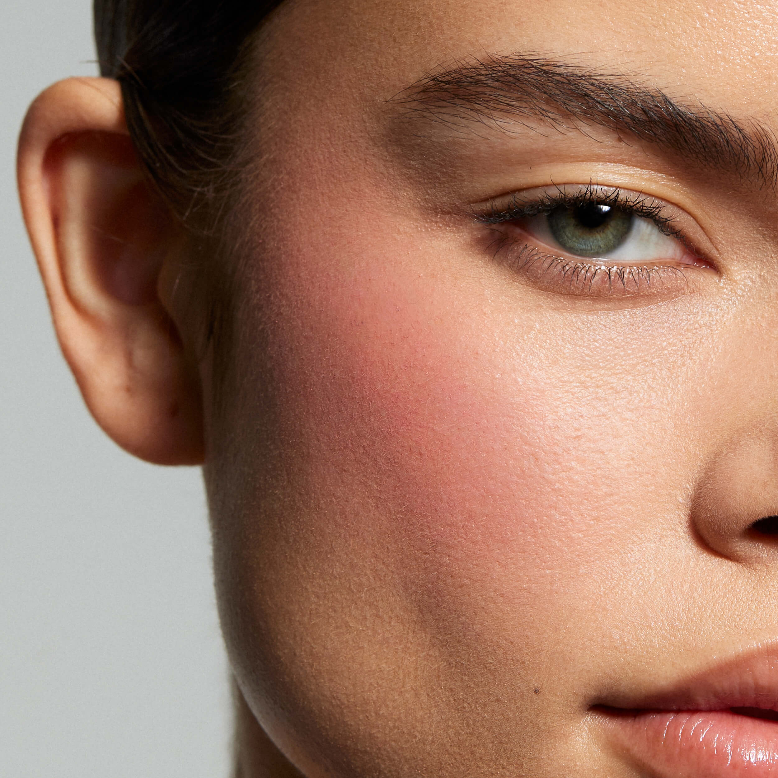 Powder Blush Stick Cream-to-Powder Blush til en Blød Mat Glød