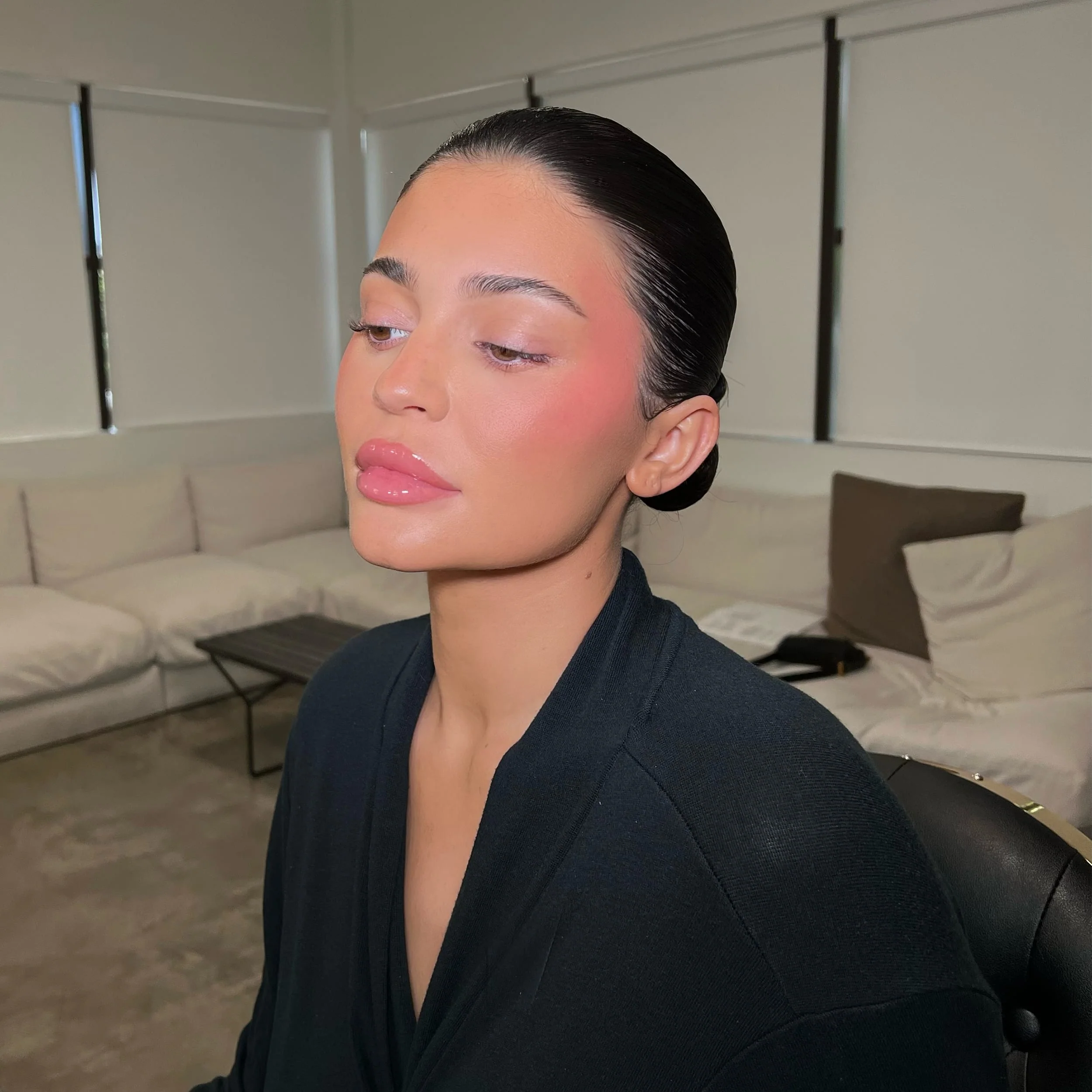Limited-Edition Lip & Cheek Glow Balm with Radiant Satin Finish