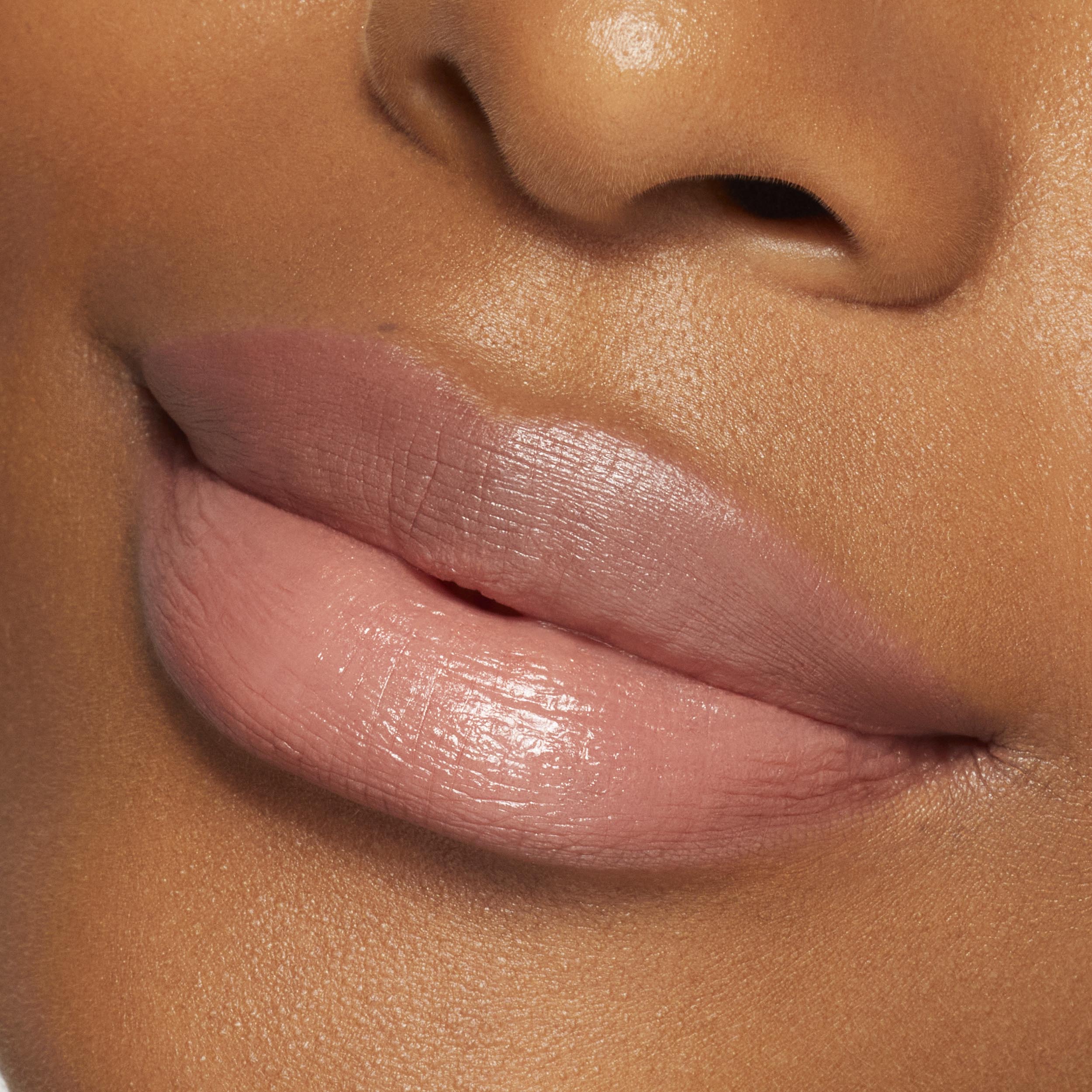 Crème Lipstick with Satin Sheen Finish