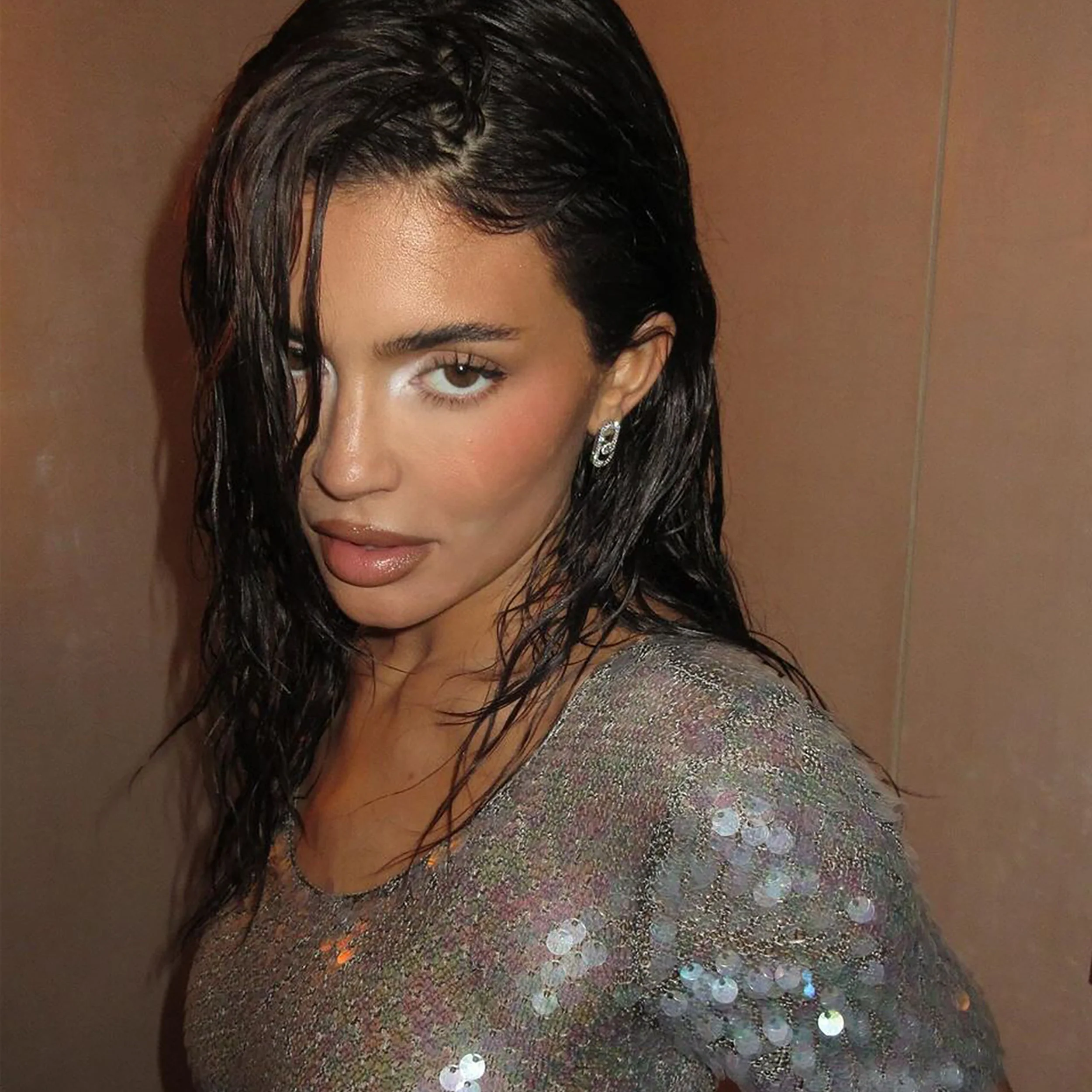 Bundle Look Paris Fashion Week di Kylie