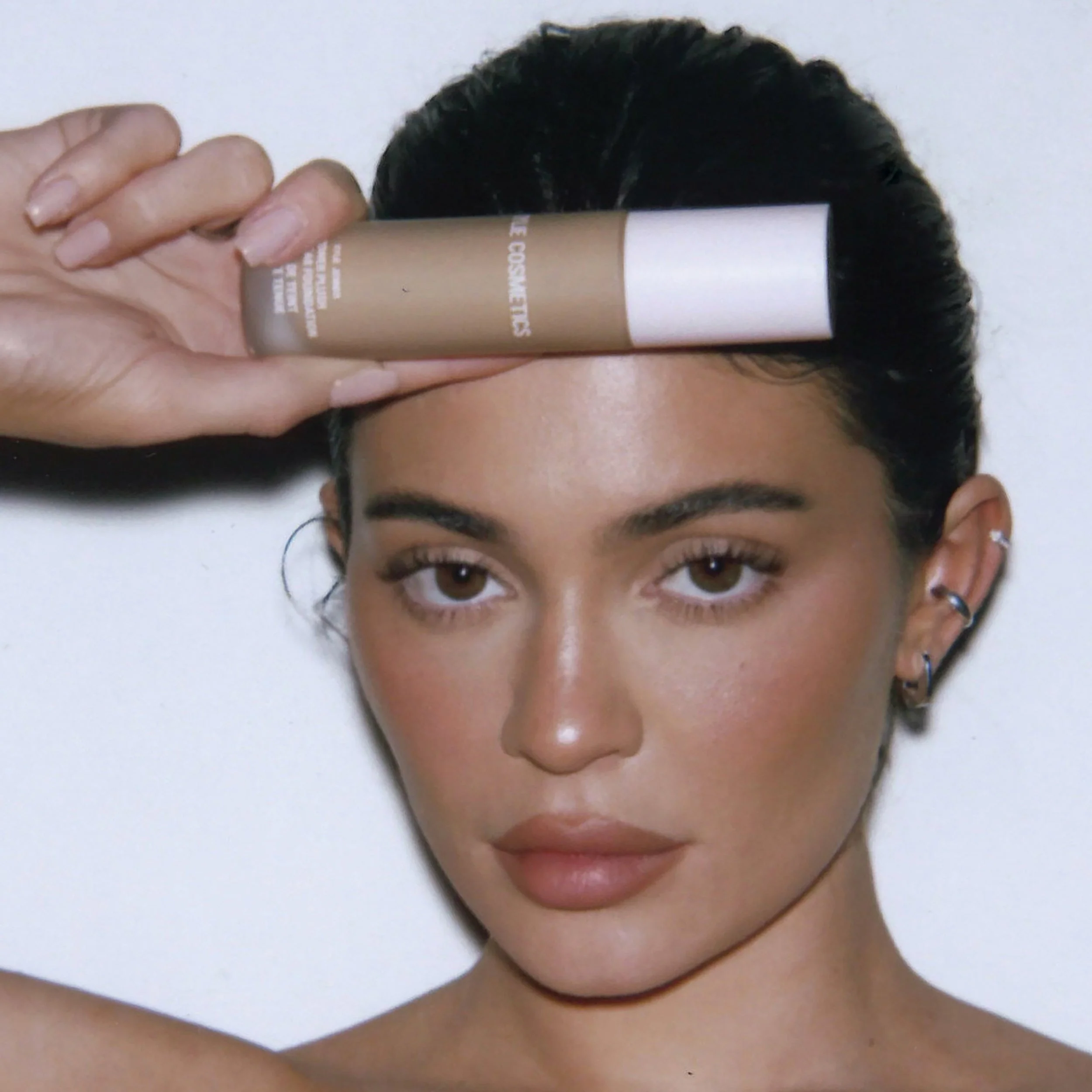Kylies Foundation Campaign Look-sæt