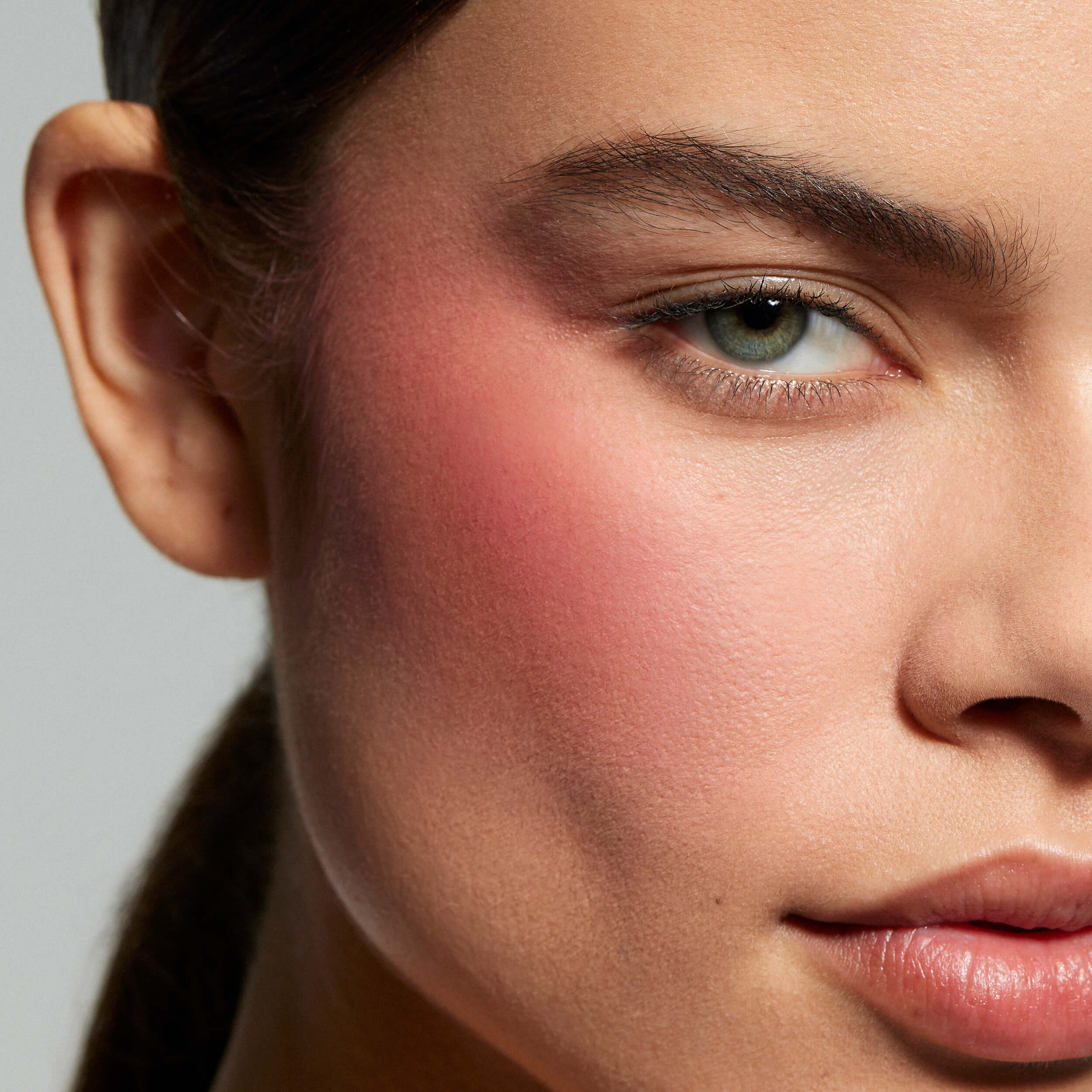 Powder Blush Stick Cream-to-Powder Blush til en Blød Mat Glød