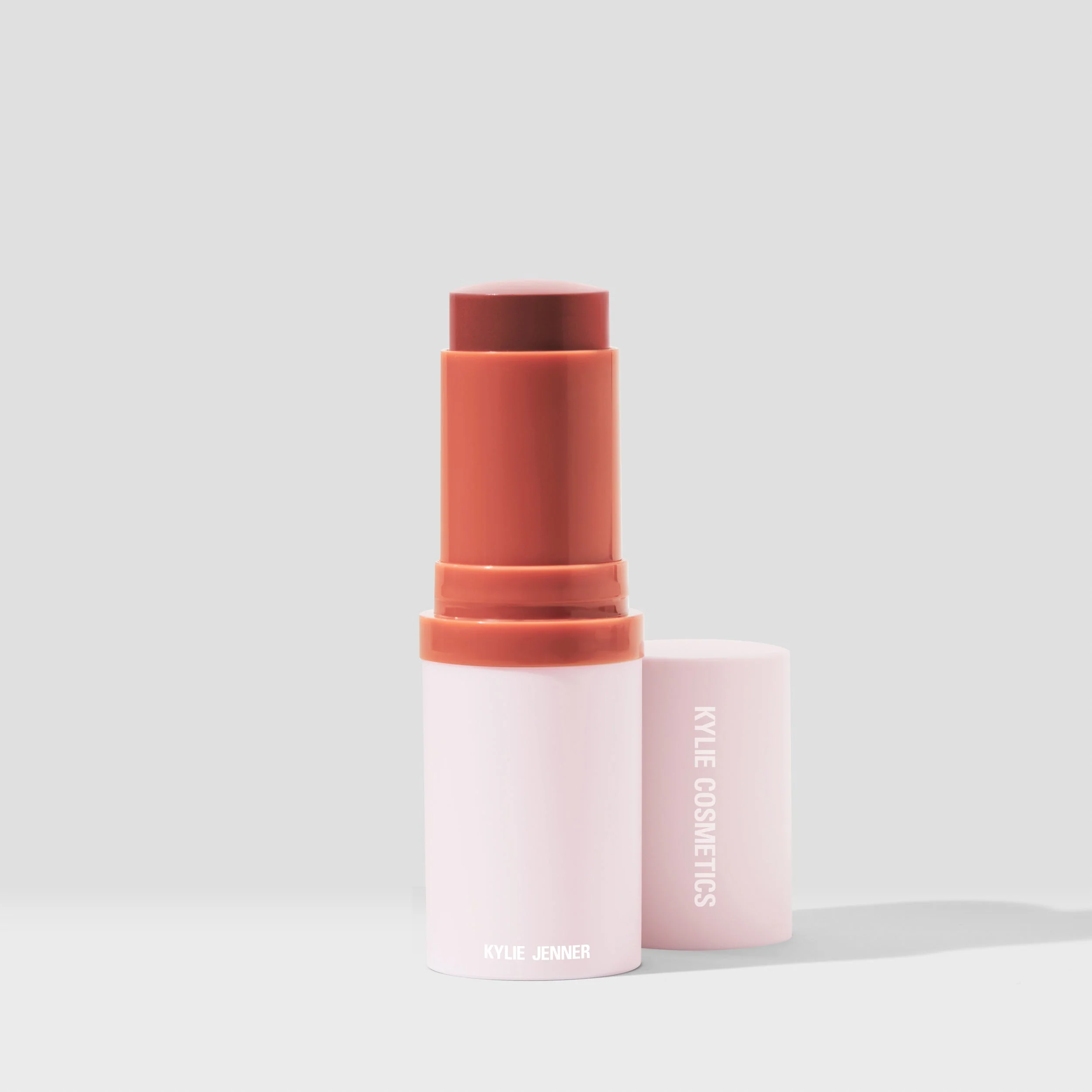 Powder Blush Stick Cream-to-Powder Blush til en Blød Mat Glød