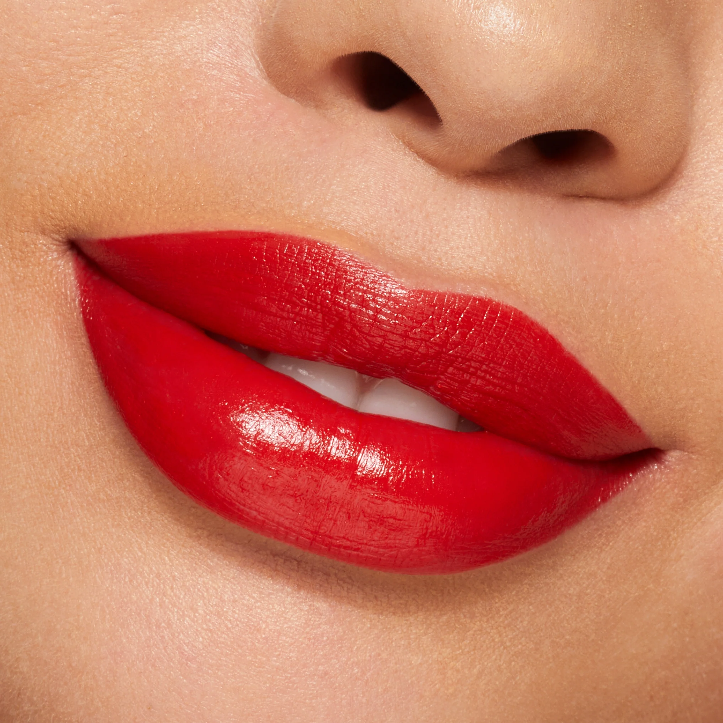Crème Lipstick with Satin Sheen Finish