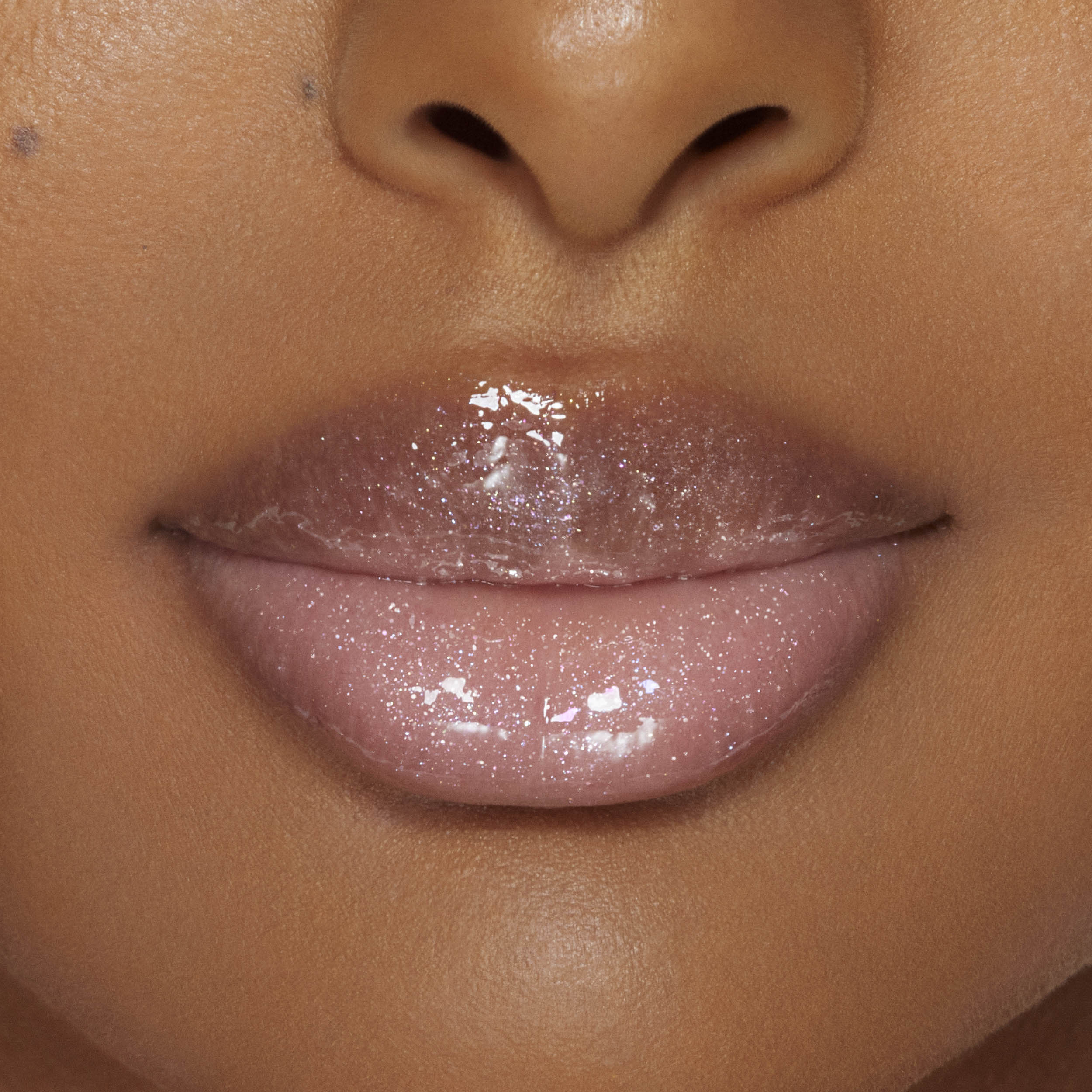 Plumping Gloss for fyldigere, ultra-skinnende våt leppe-look