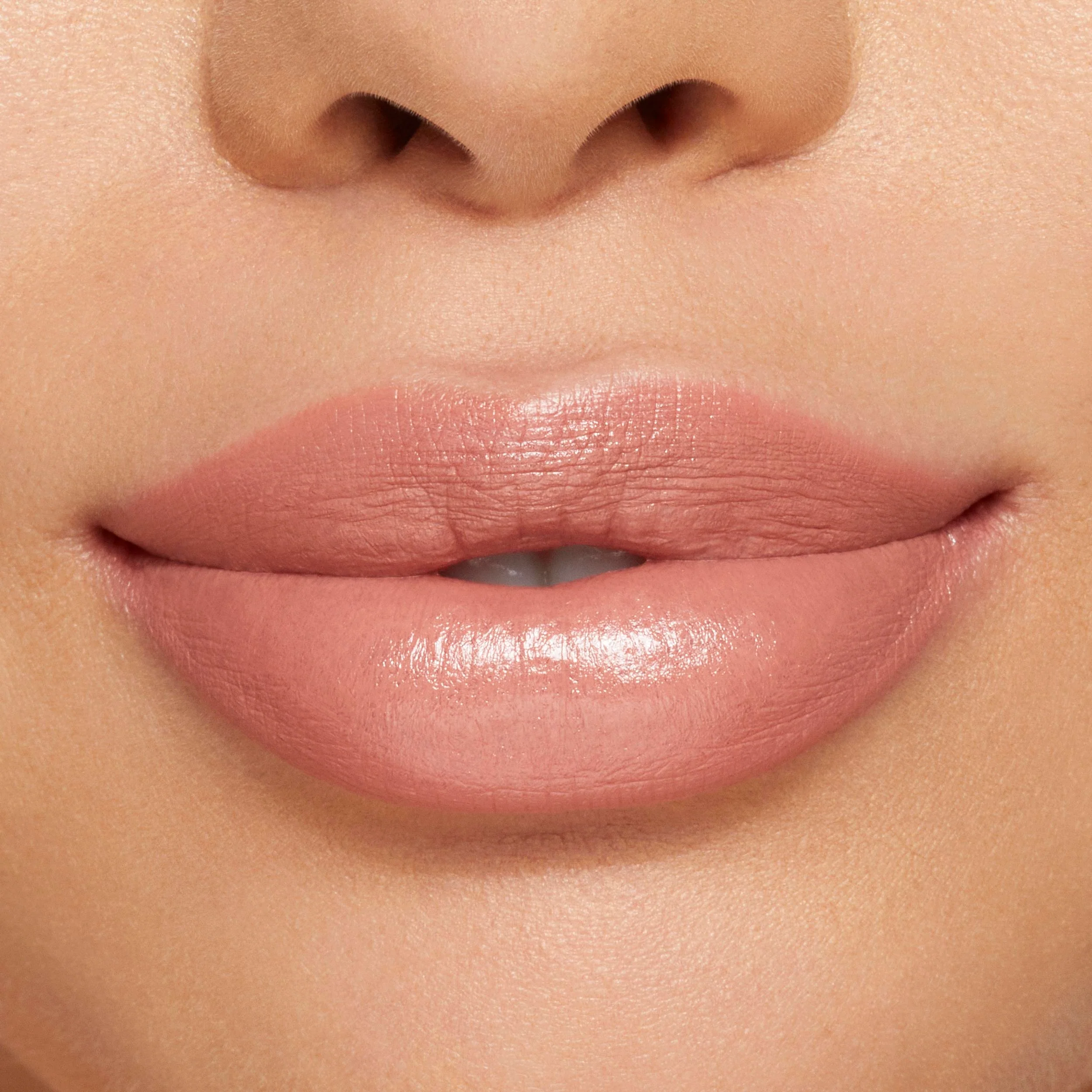 Crème Lipstick with Satin Sheen Finish