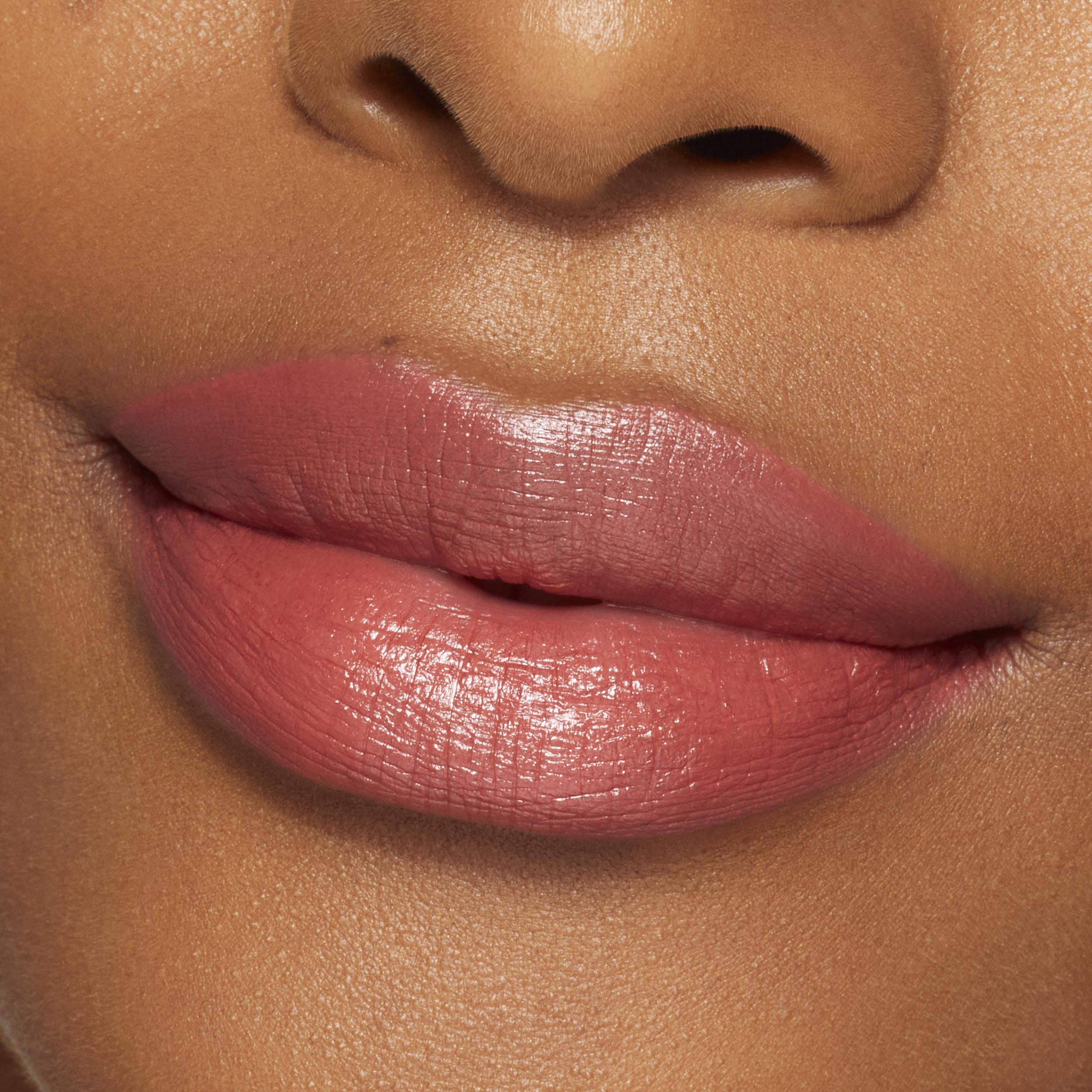 Crème Lipstick with Satin Sheen Finish