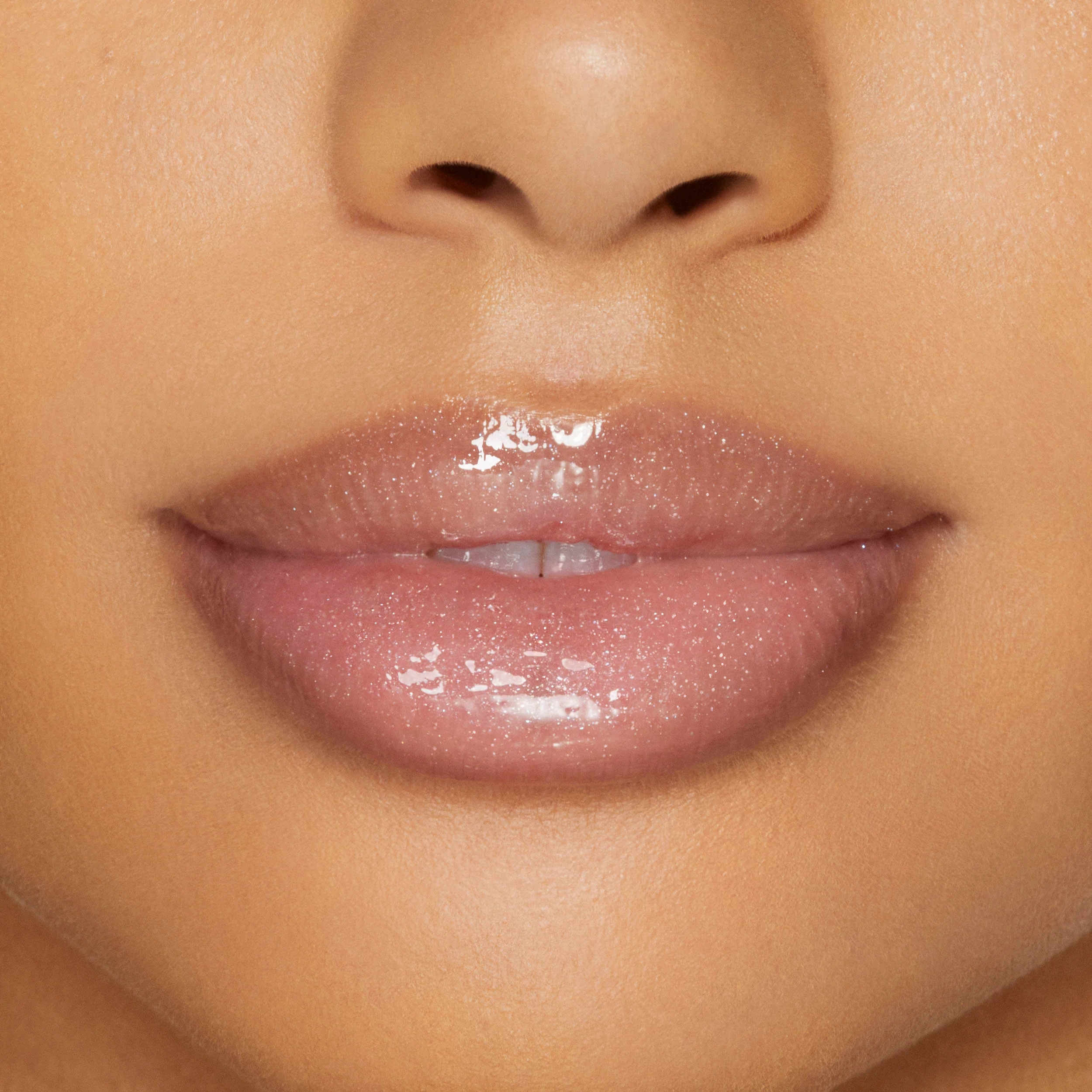 Plumping Gloss for fyldigere, ultra-skinnende våt leppe-look